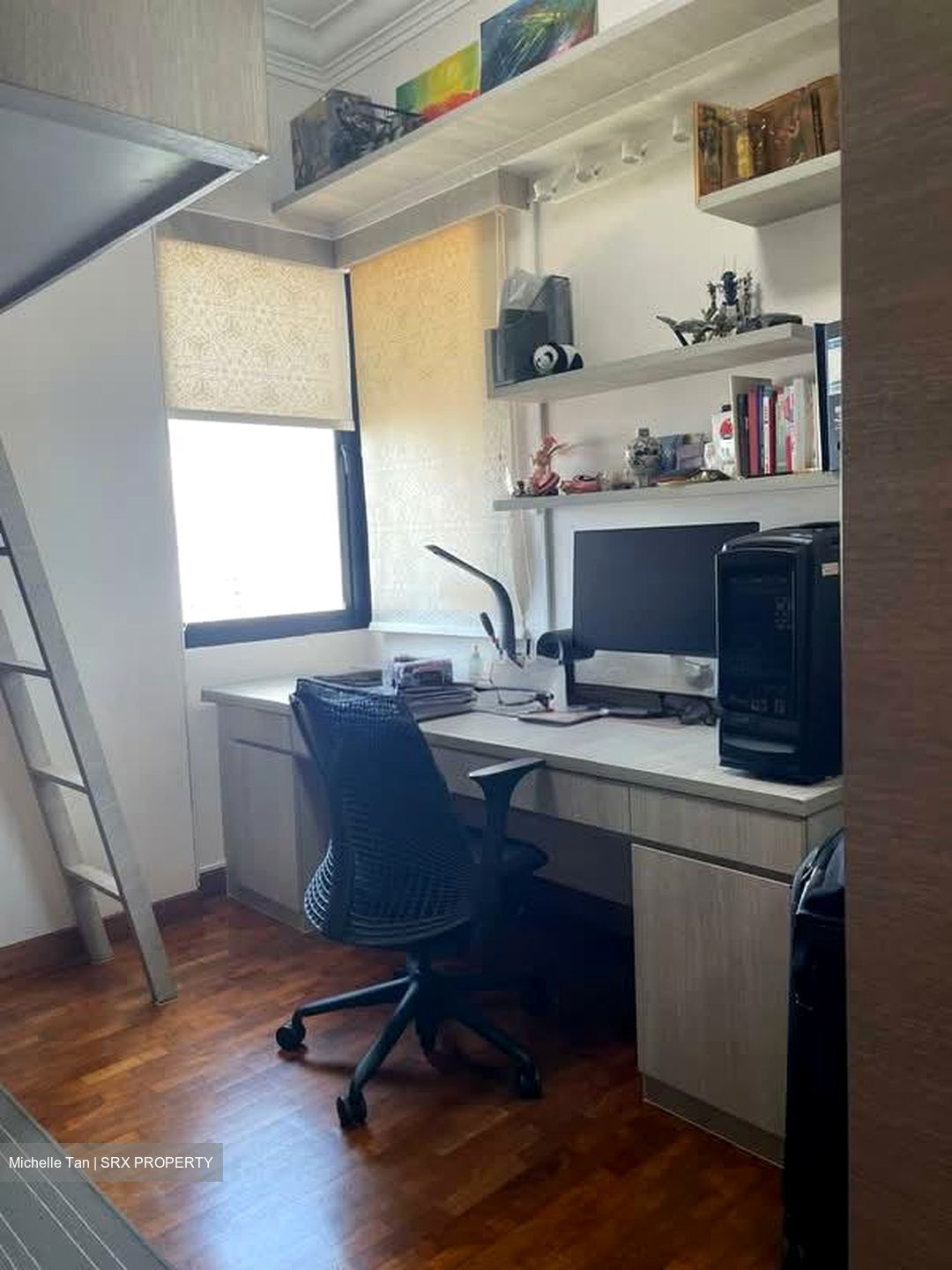Simsville (D14), Condominium #555533111